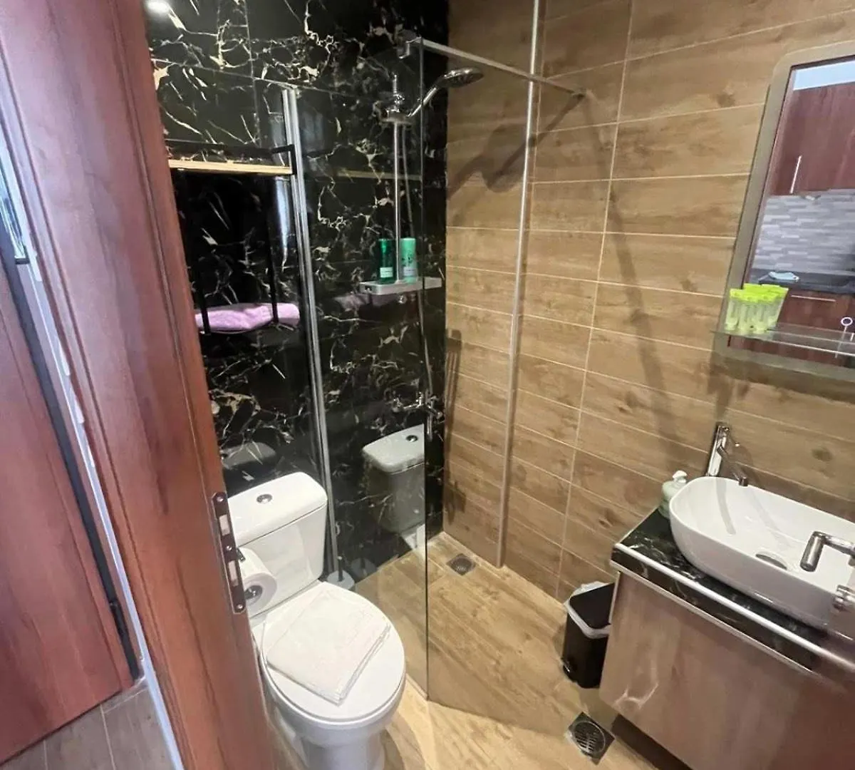 Premium New Studio Near Thessaloniki Center Apartment