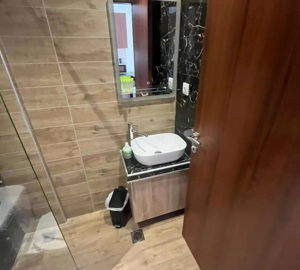 Premium New Studio Near Thessaloniki Center 0*,