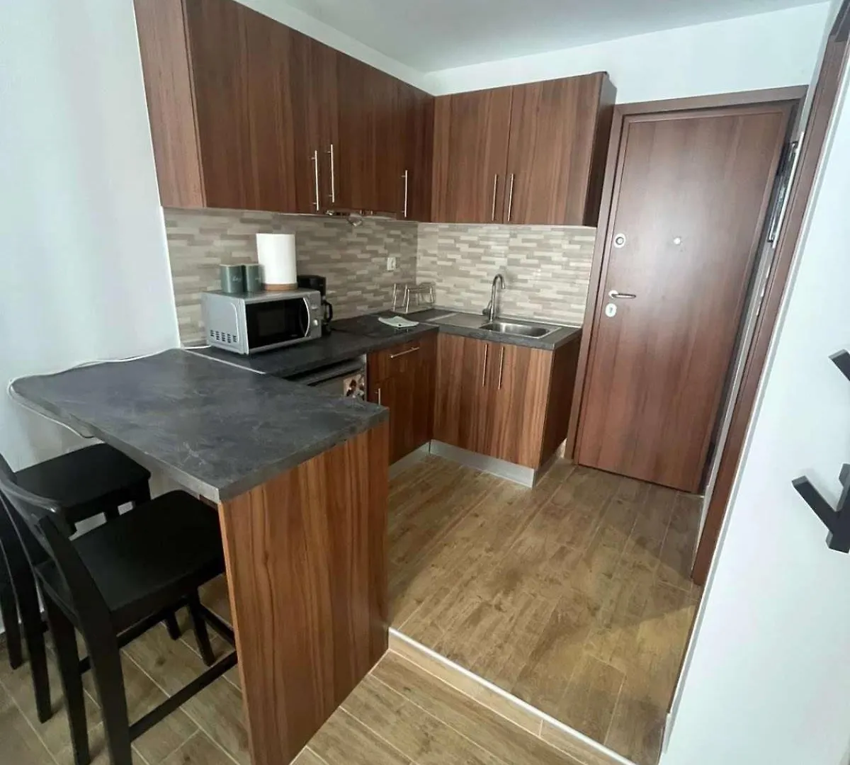 Premium New Studio Near Thessaloniki Center